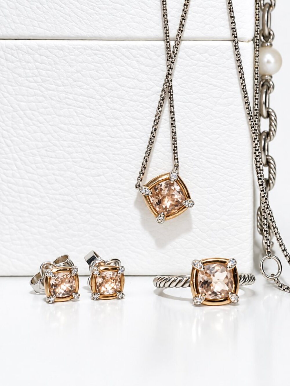 David Yurman Petite Châtelaine Morganite & Pavé Diamond Stud Earrings